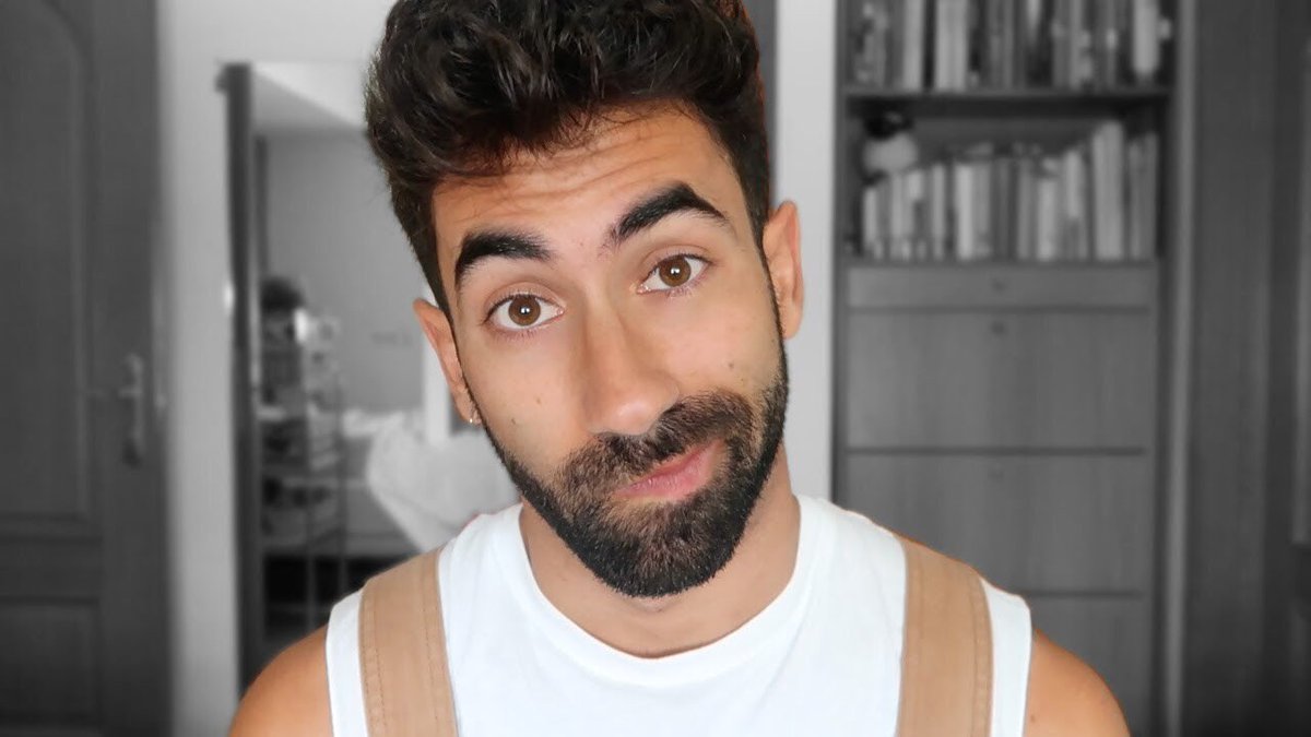 fran_coem's tweet photo. De repente! Nuevo vídeo!!
¿QUE ES LA AMISTAD PARA MI? 😕😌 + una surprise! 🙌🏼 anda, dadle like y sub 😍❤️
https://t.co/86p0pR5M8Q https://t.co/dlck8EecS8