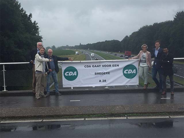 ErmeloVanNu (@ermelovannu) on Twitter photo ermelovannu.nl/politiek/6401-… Fileprobleem oplossen met totaalpakket #A28 #Ermelo <a href="/cdaermelo/">CDA Ermelo</a> ermelovannu.nl/politiek/6401-… Fileprobleem oplossen met totaalpakket #A28 #Ermelo <a href="/cdaermelo/">CDA Ermelo</a>