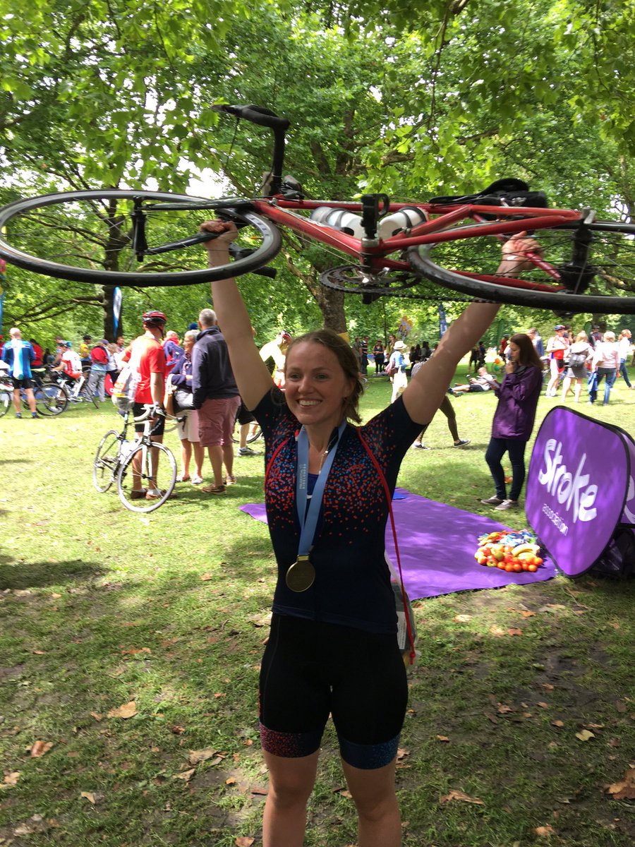 BethPoppy's tweet image. When your little legs somehow carry you 46 miles in 2 1/2 hours 🚴‍♀️🚴‍♀️🚴‍♀️#ridelondon #ridelondon46