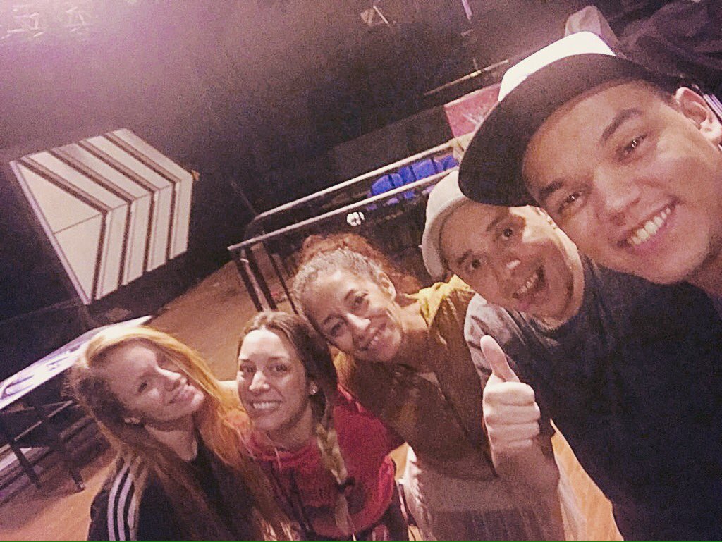 MarielOn2's tweet photo. Remen..remen🚣🏼🚣🏼‍♀️💪🏽!!este equipo puede! #ensayo #salsade3 #lacorte @rrrociopardo @BarbyReali @dipypapa @BLanzelottaOK https://t.co/16R39qH3NK