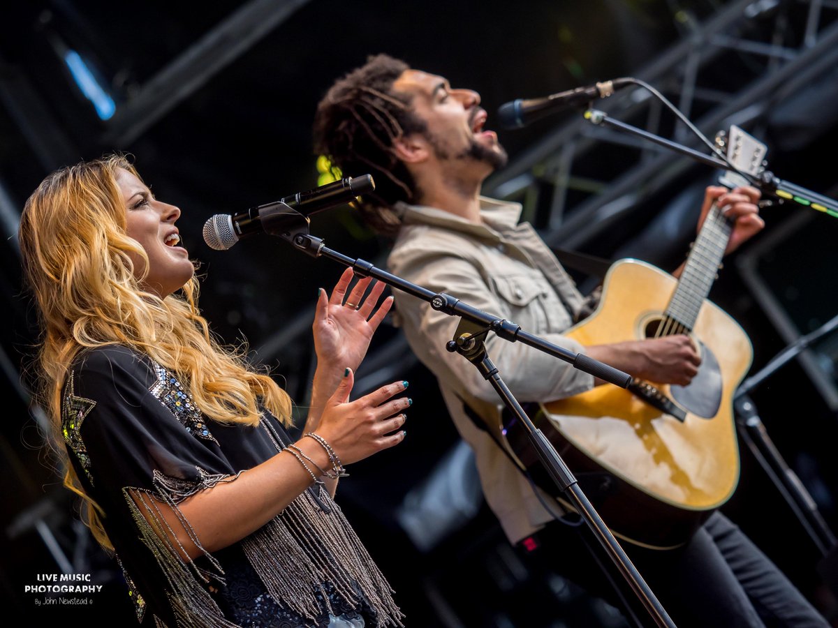 John_newstead's tweet photo. @theshiresuk #norwich 30/7/17 hosted by @OutsideLiveUK.  Full album here https://t.co/C8XQ80tUd6 https://t.co/zNaSXWvX5F