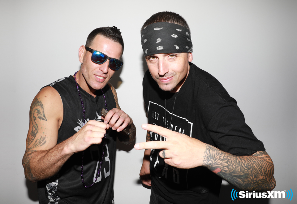 SIRIUSXM's tweet photo. 🎶We think it's fly when guys stop by for the summer, for the summer🎶❤️  
RT if you still know ALL the words to #SummerGirls @TheRealLFO #MCM https://t.co/kbZxBo5oEm