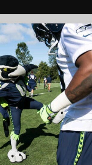 ThomasRawls12's tweet photo. Had fun at #SeahawksCamp Today and day 2 of 14 more https://t.co/w5VdXF6Nj1