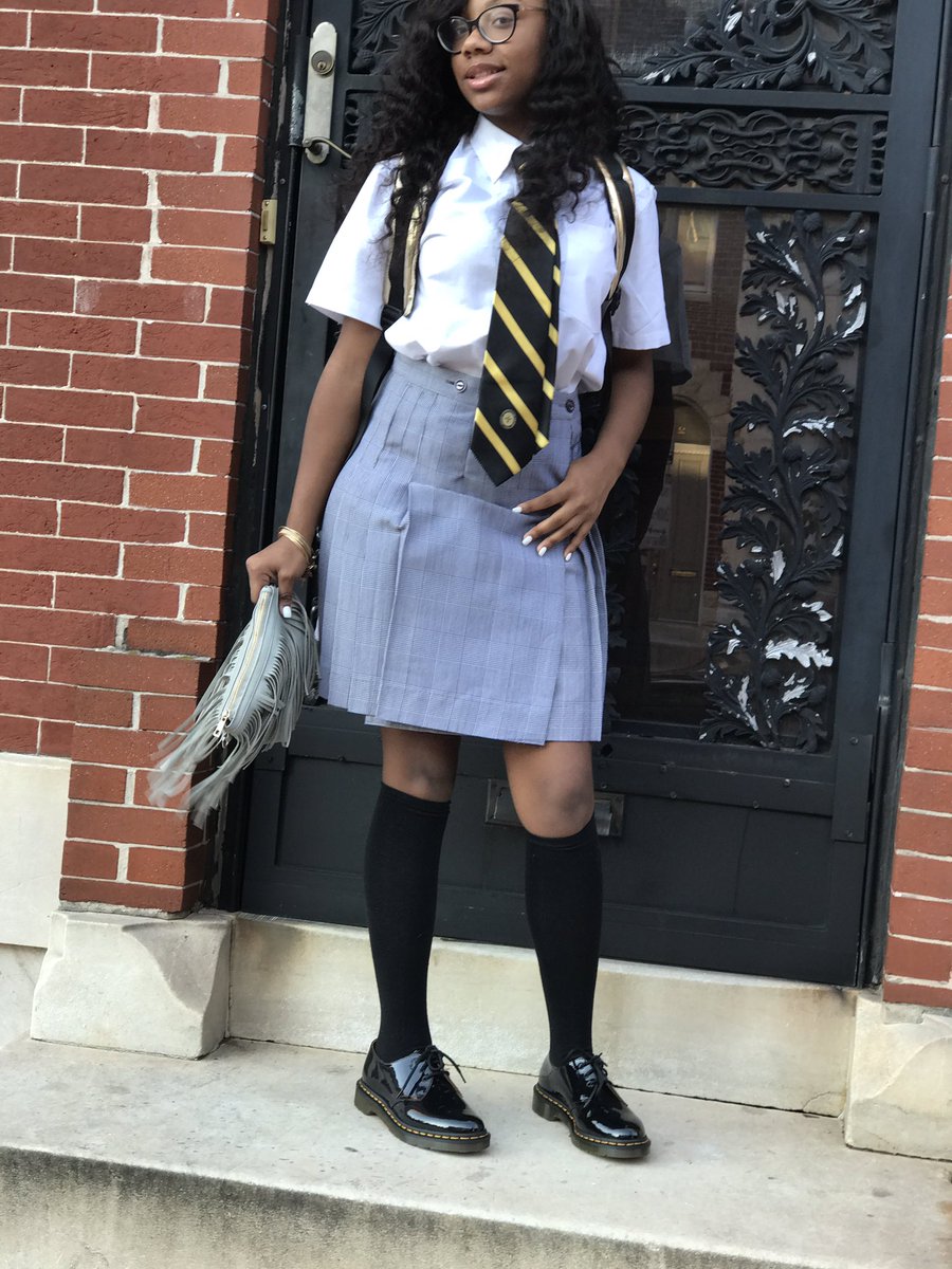 morganbriiielle's tweet photo. #freshmanstatus๐ https://t.co/KZAE3pSRPz