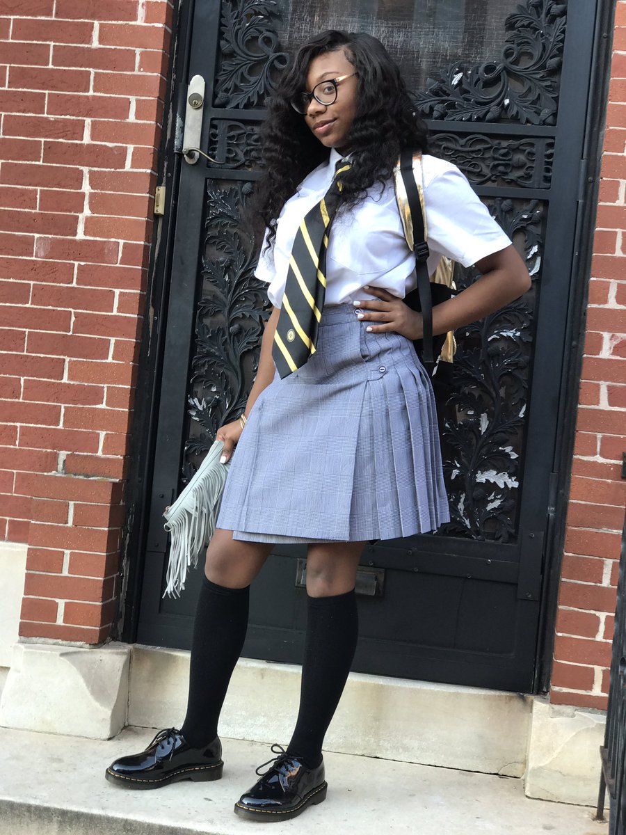 morganbriiielle's tweet photo. #freshmanstatus๐ https://t.co/KZAE3pSRPz