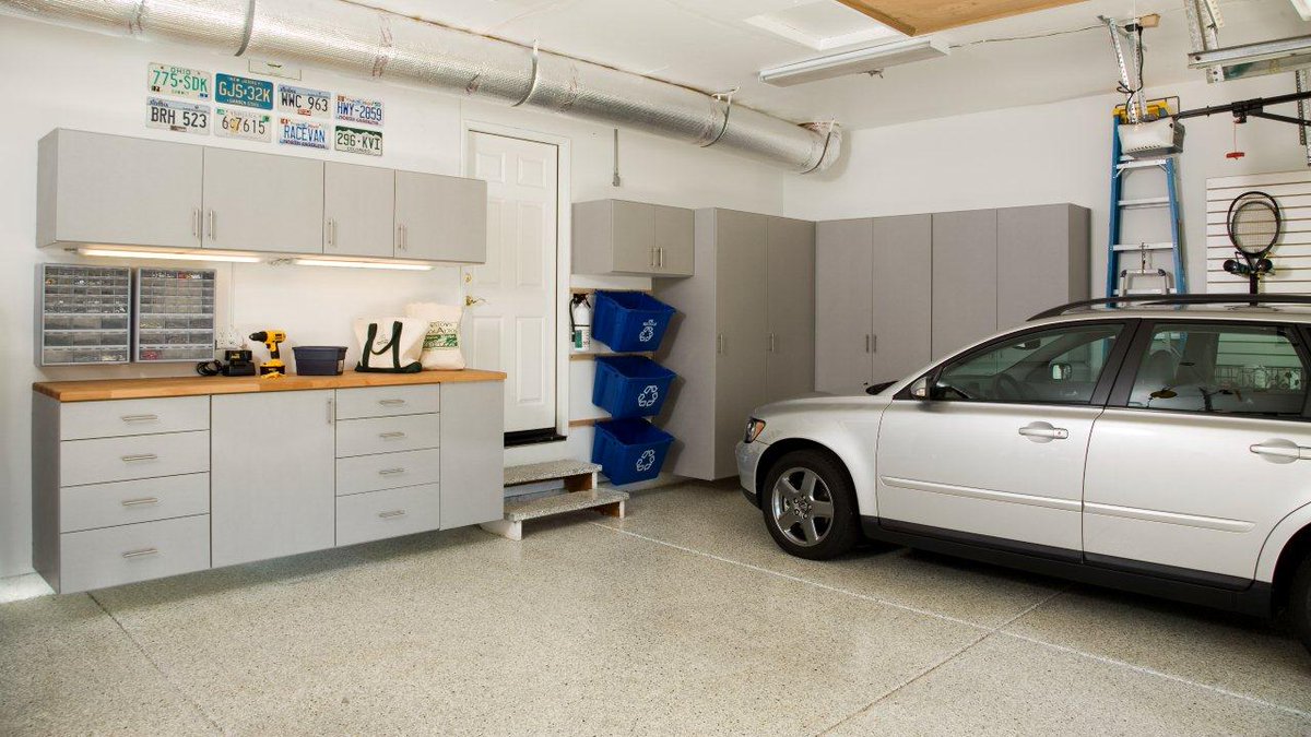 Org_MadeSimple's tweet photo. Overload on garage &amp; organization #goals 😍 https://t.co/e4Nj5fJPAo