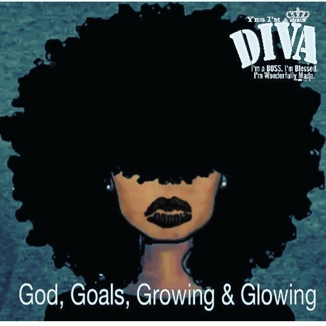 MLeemusik's tweet photo. Ode to fros and glows. #glowup #froup #curlbox #curlfro #Queens #blackgirlmagic #bighairdontcare #manetamed https://t.co/Px2pILOrZ5