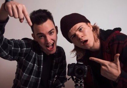 GLTalent's tweet image. It&apos;s been a while, but they&apos;re BACK! HYPE HYPE HYPE there&apos;s a brand NEW #ChrisandDannyVlog celebrating the #IdentityTour coming up at 9! 🔥🔥🔥