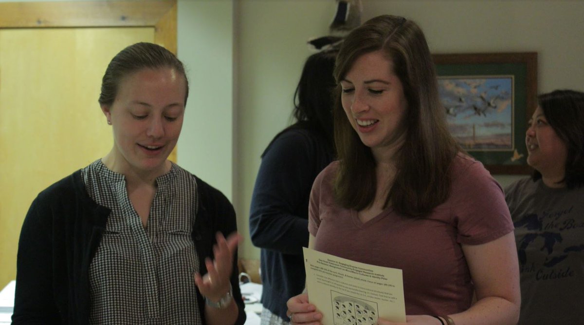 UWiscSeaGrant's tweet photo. Fully engaged: Grad students share thoughts from time at recent Community Engaged Research Institute. https://t.co/CVkHMCyPE0 @miseagrant https://t.co/kdJyaFuM7Z
