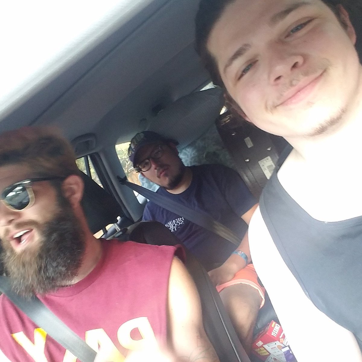 TrueColourstx's tweet photo. Warped Tour: Texas was hot, humid and a hell of a time https://t.co/S3UciK5VuZ