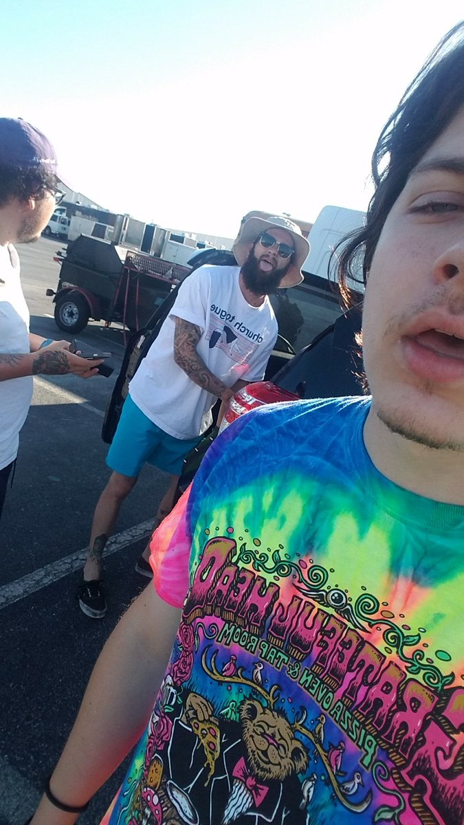 TrueColourstx's tweet photo. Warped Tour: Texas was hot, humid and a hell of a time https://t.co/S3UciK5VuZ