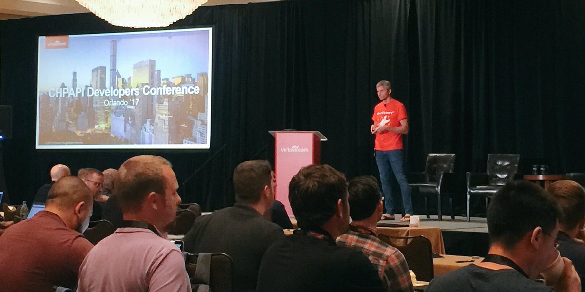 maiklindner's tweet photo. Cloud visioneer @i_no_see_pound Dave  Curylo on stage. Multi-Cloud in the focus. @virtustream global developers conference 2017 https://t.co/zkf87CTxi3