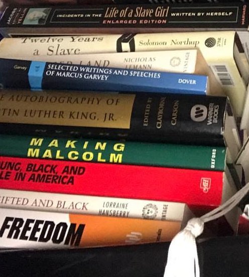 grayciousgood's tweet photo. The #bookphone challenge has me writing a list of books to check into.... #bookchallenge https://t.co/kjB51w6HoF