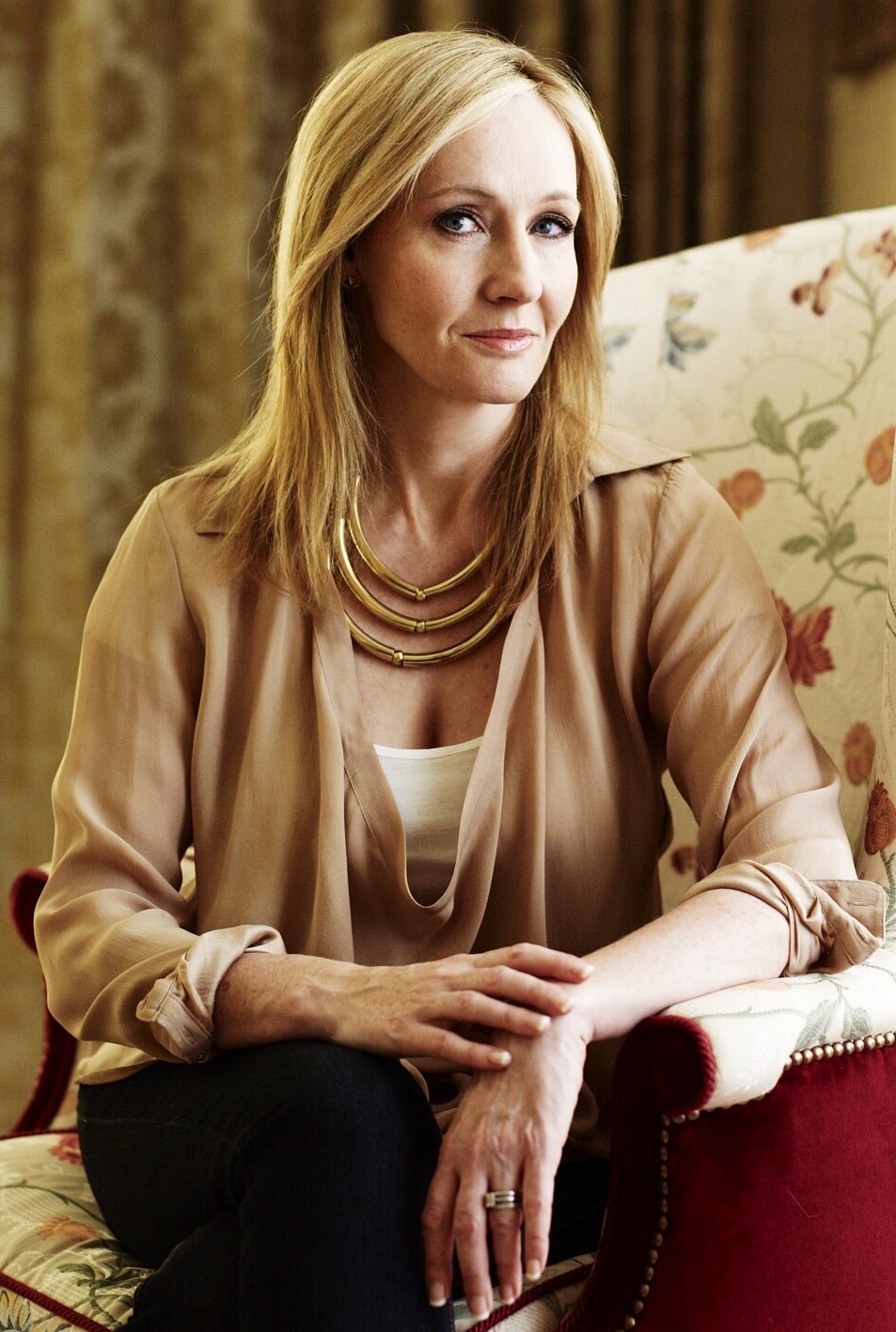 Happy Birthday to the one and only J.K. Rowling. 