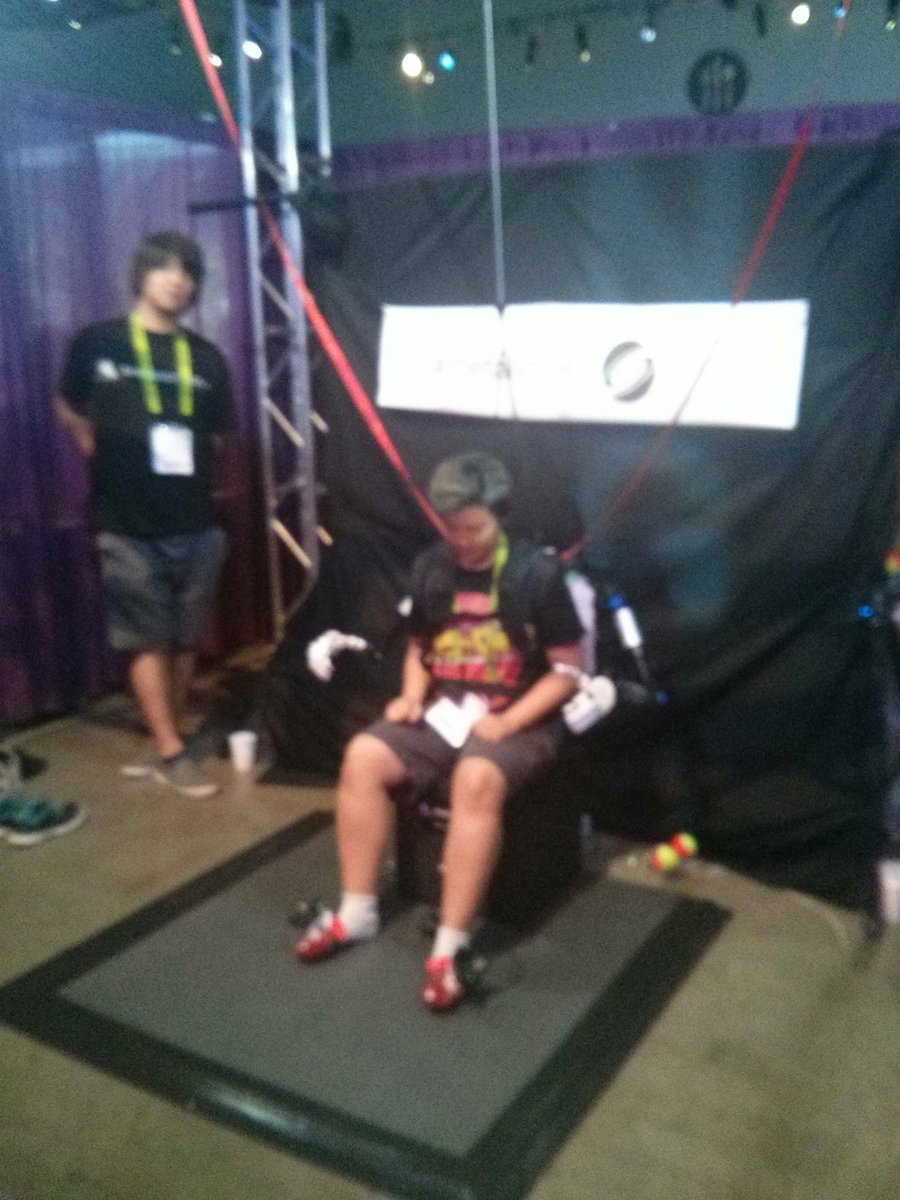 seandpayne's tweet photo. Operate artificial arms using your feet #metalimbs #SIGGRAPH2017 https://t.co/YFSVHxDaFs