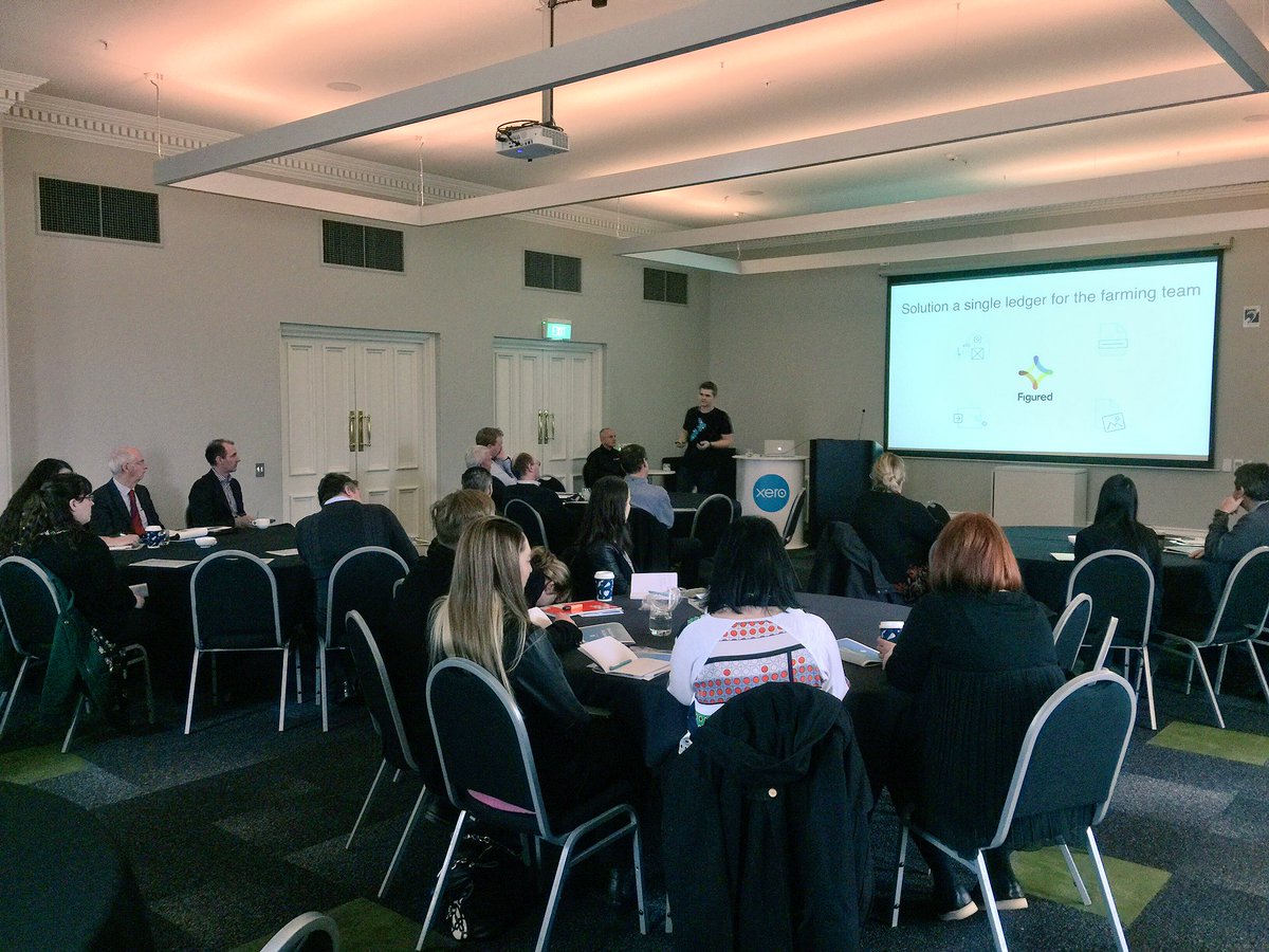 nowonlineltd's tweet photo. Hayden and @ajohngibson kicking off the @Xero @figuredapp Future of Agri session at the Dunedin Xero Roadshow #farminginthecloud https://t.co/jZ82qhG52I