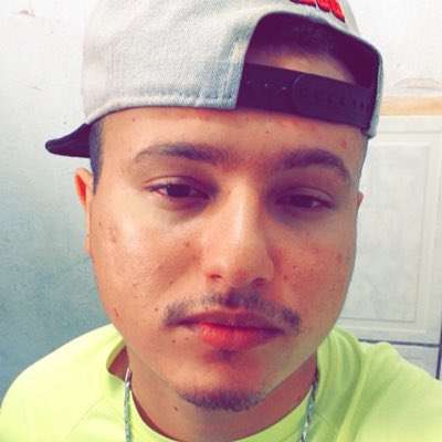 brunoabga's tweet photo. #NovaFotoDoPerfil https://t.co/wpQSIFV8dX
