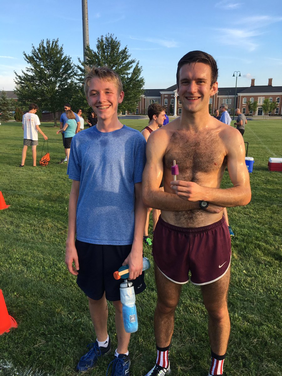 newalbanyTF's tweet photo. Tell former alumni there's a XC event in NA and they will show up and run. #likeacHampton @NACC_OH @napls_athletics @markafrank1 https://t.co/yvnPjdXRIN