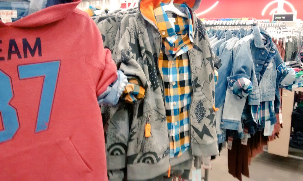 BenjArci's tweet photo. BTS Stylin for boys @T1948
@samlanders22 @manwaringcarley @JessMariex1031 @ashley_odietus https://t.co/cwAw4dWwhZ