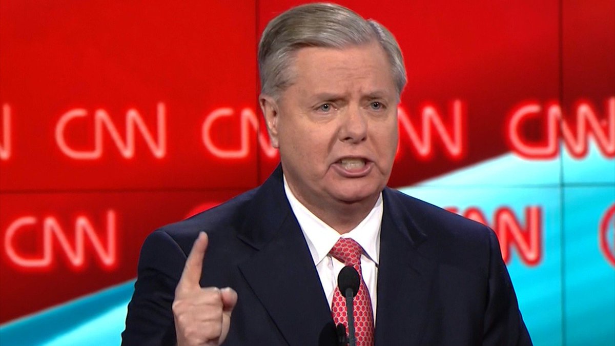 Thomas1774Paine's tweet photo. Sen. Graham Pushes Bill To Prevent Trump From Firing Mueller https://t.co/5Yus8ScsCV https://t.co/jtiUoiztGl