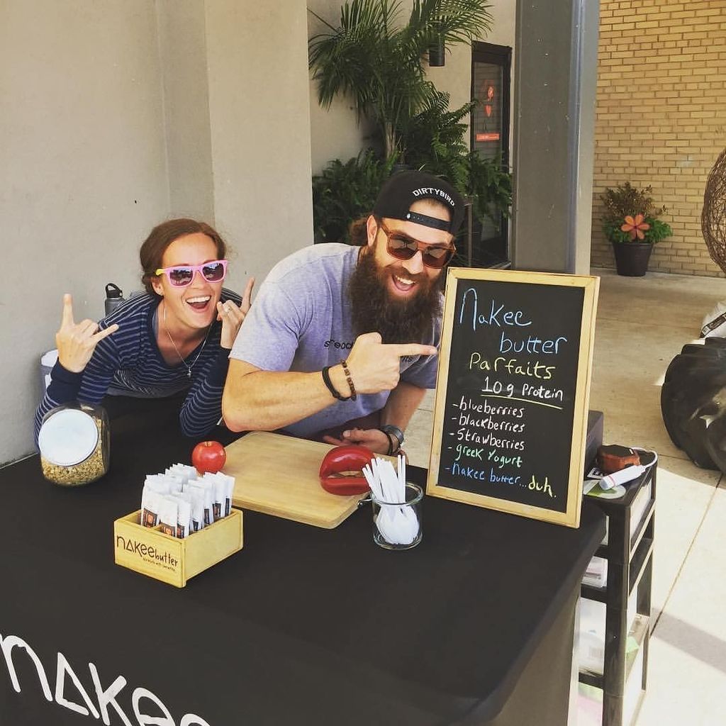 nakeebutter's tweet photo. Gratis #nakeebutter parfaits with @detroitbodygarage tonight.
Be there or be 🔲
#everyonelovesfree #tribegoals #n… https://t.co/WIaeU0cG9F https://t.co/28oWUAVqIo
