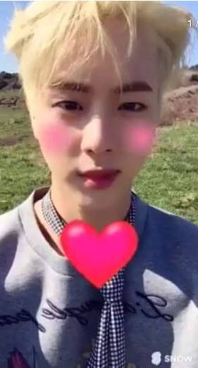 elnada1's tweet photo. ❝ 뭉살흩죽 ❞ - jin ♡♡♡♡♡♡♡♡♡♡♡♡♡♡
#HeartsForJinDay
#ARMYSelcaDay
#westan7 https://t.co/4F6Cq68h2X