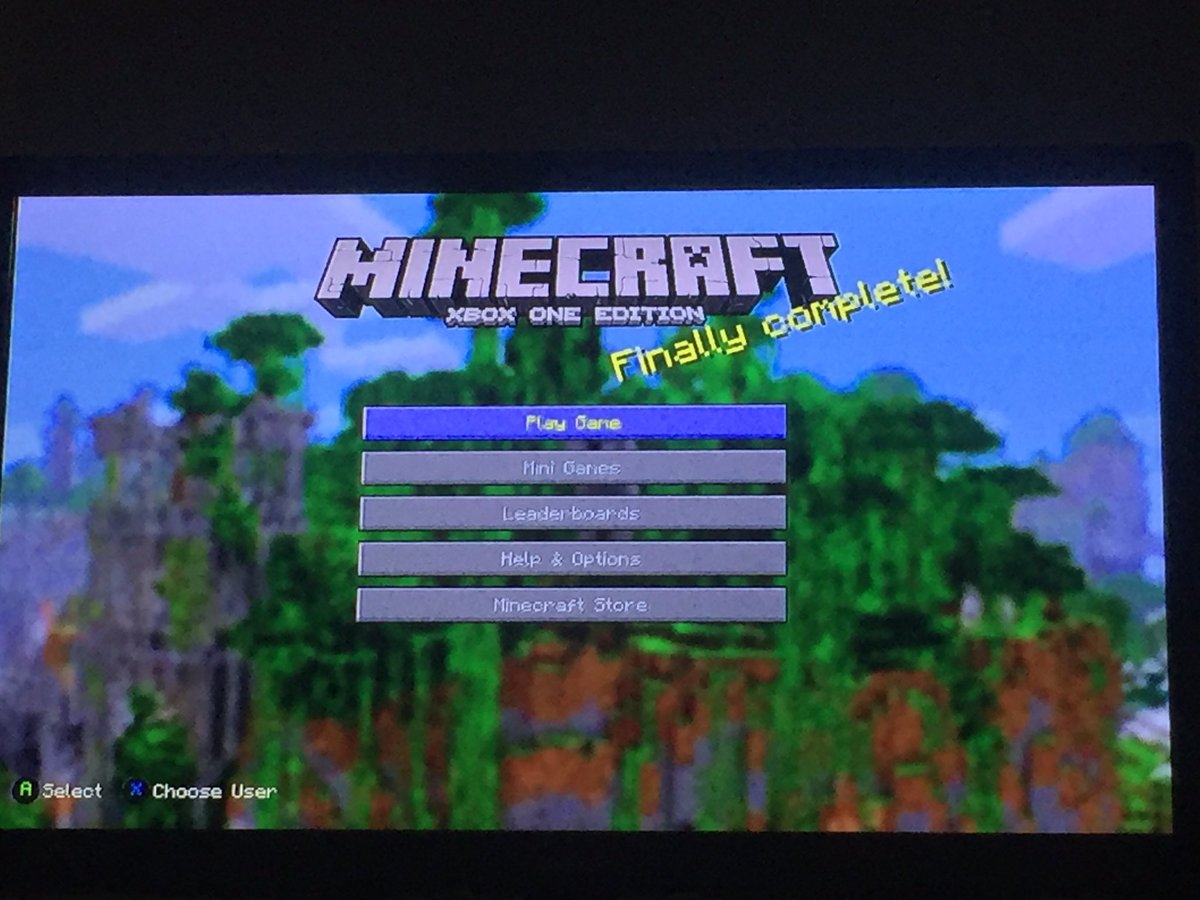 BSNMML's tweet photo. @Mojang @Xbox @eckoxsoldier @ibxtoycat #Minecraft #Xbox What do you Mean @Mojang is this the last update or what!? https://t.co/pkHSY8IW0N