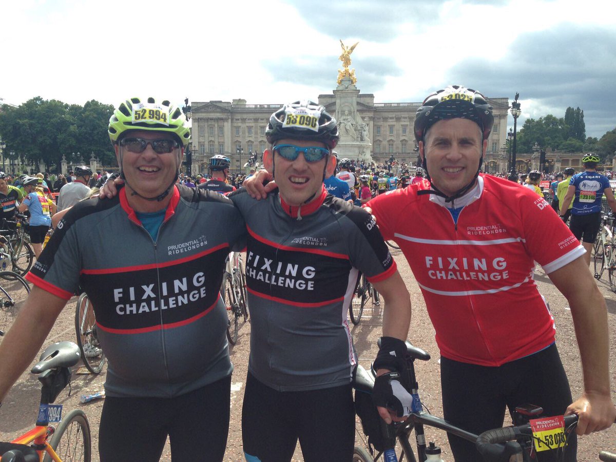 simoningyon's tweet photo. @fixingdad #fixingchallenge showing how #PhysicalActivity #Nutrition #settinggoals like #RideLondon can change lives @DavidStaley1975 fab๐ https://t.co/jIpwe3L7C0