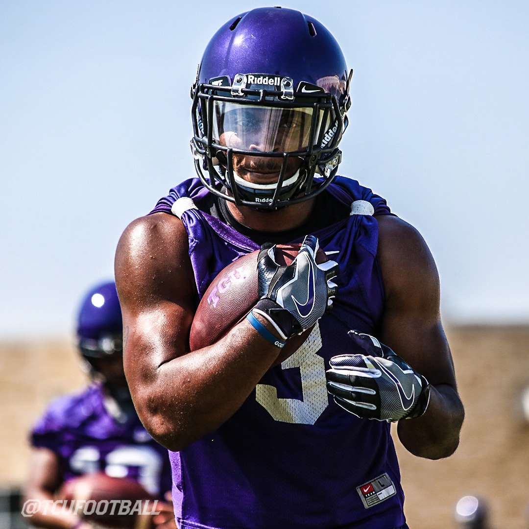 TCUFootball's tweet photo. Get up or get left. #EyesUpKeepClimbing https://t.co/e5nIX7D9uV