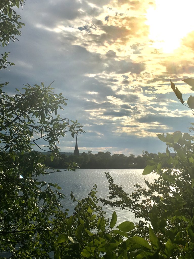 TEGallant's tweet photo. @American_Stroke And this is where my walk tonight brought me to... #Fredericton #StJohnRiver #NBProud #OldTrainBridge https://t.co/Cl09LZgzMl