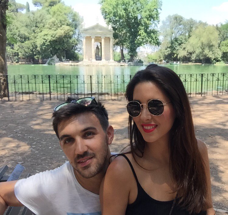 ana_sanchez87's tweet photo. Que afortunada soy de tenerte @jesusdelmoral_2  Te Quieroooo #yoursong https://t.co/NtNeyzcqF1