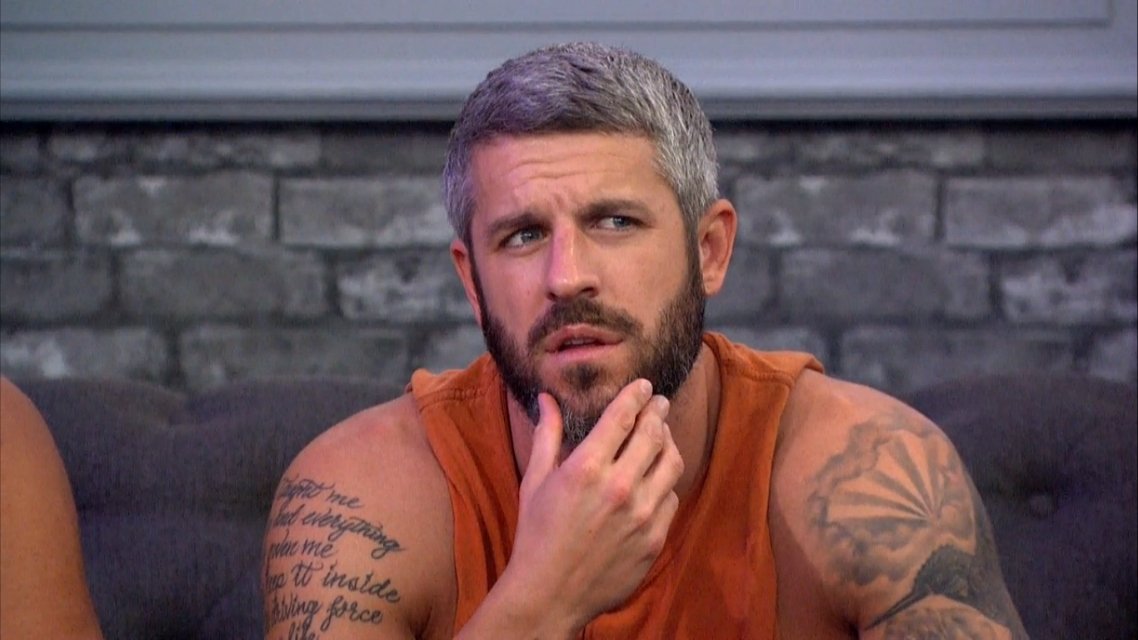 89razorskate20's tweet photo. Week 5, RT &amp; LIKE If You're Team MATTHEW! #BB19 https://t.co/T8WwkkvHYl