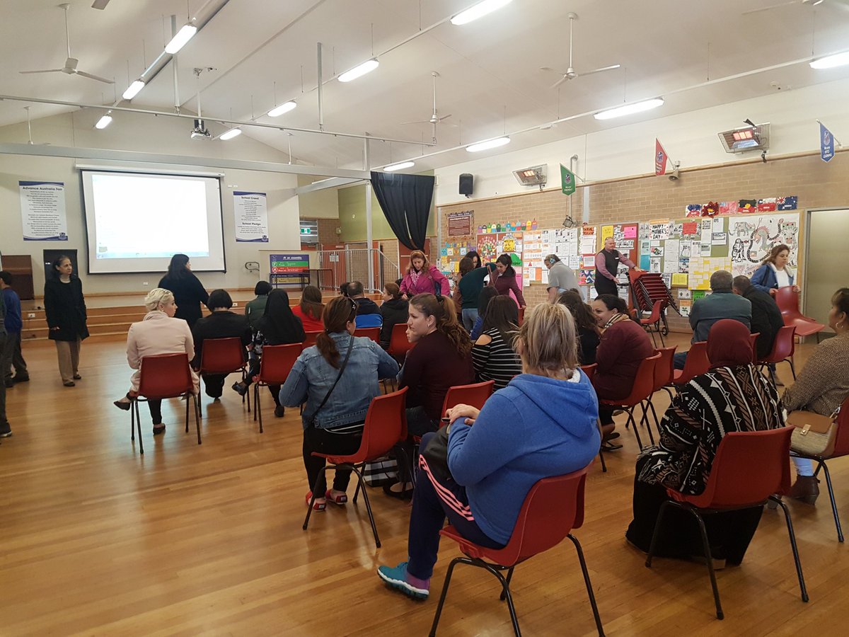 vickyleedale's tweet image. Great turn out for our #EdWeek17 open day @fairvaleps Great to see parents celebrating with us #publiceducation #ILearnWeLearn