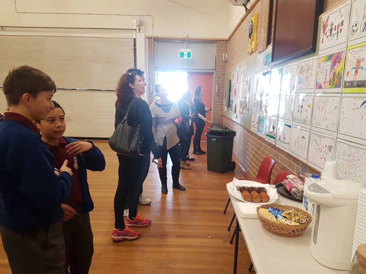 vickyleedale's tweet image. Great turn out for our #EdWeek17 open day @fairvaleps Great to see parents celebrating with us #publiceducation #ILearnWeLearn