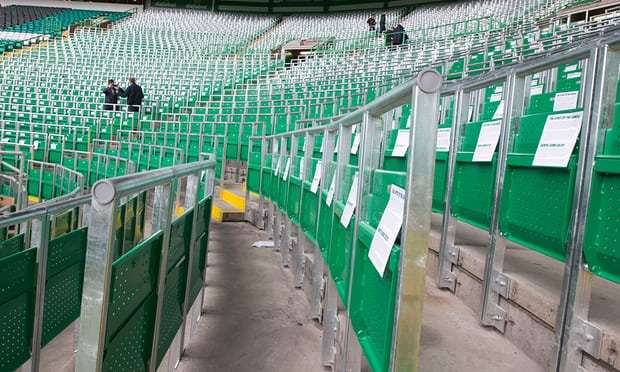 KeithStewart22's tweet photo. Rail seating in football yayy or nehhhh? https://t.co/qj20L4Hlnt https://t.co/dXuLDfvFX7