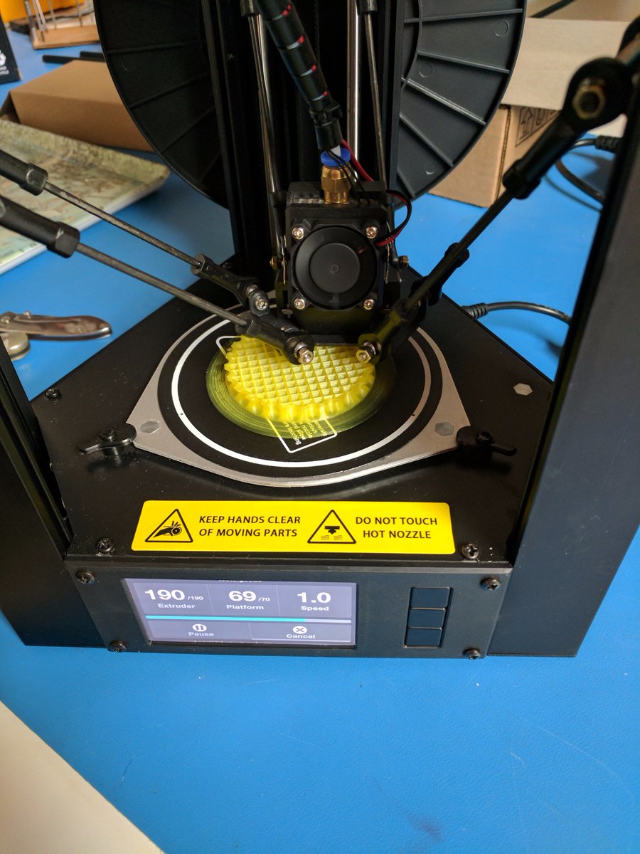 MachineEmpath's tweet image. Well done @monoprice.  I&apos;m loving the Mini Delta.  It took a little tweaking to get the latest Cura slicing, but the results are great.