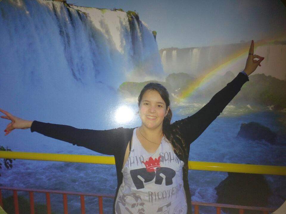 elenablokera17's tweet photo. Que piola la chabonaaaaa!!!
#CataratasEnBrasil
#PREnElCorazon https://t.co/WrvFA1mJIw