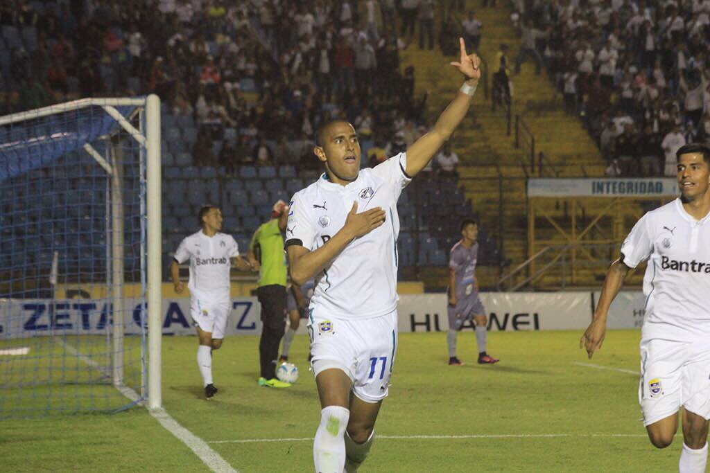 David Izazola on Twitter