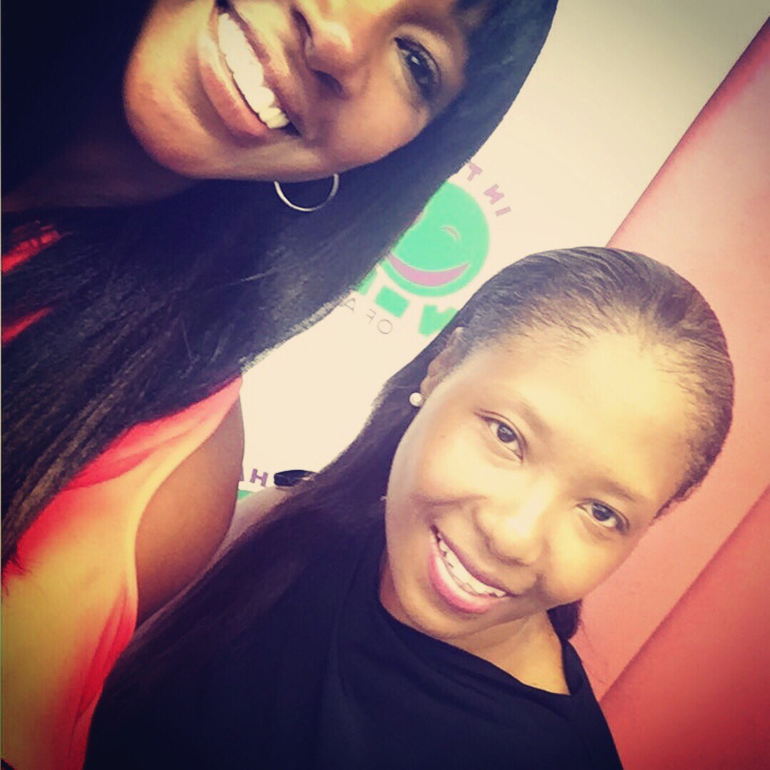 WendyCasting's tweet photo. #POWEROFTHEACTOR โญ๏ธACTOR'S WORKSHOP w/ @DonsheaH #DonsheaHopkins #TeamDonshea ๐ฌEvent Host ๐ฌ#WendyMckenzie #WorkGetsWork ๐ฌ#PowerTV โญ๏ธ https://t.co/8vIftmvqWz