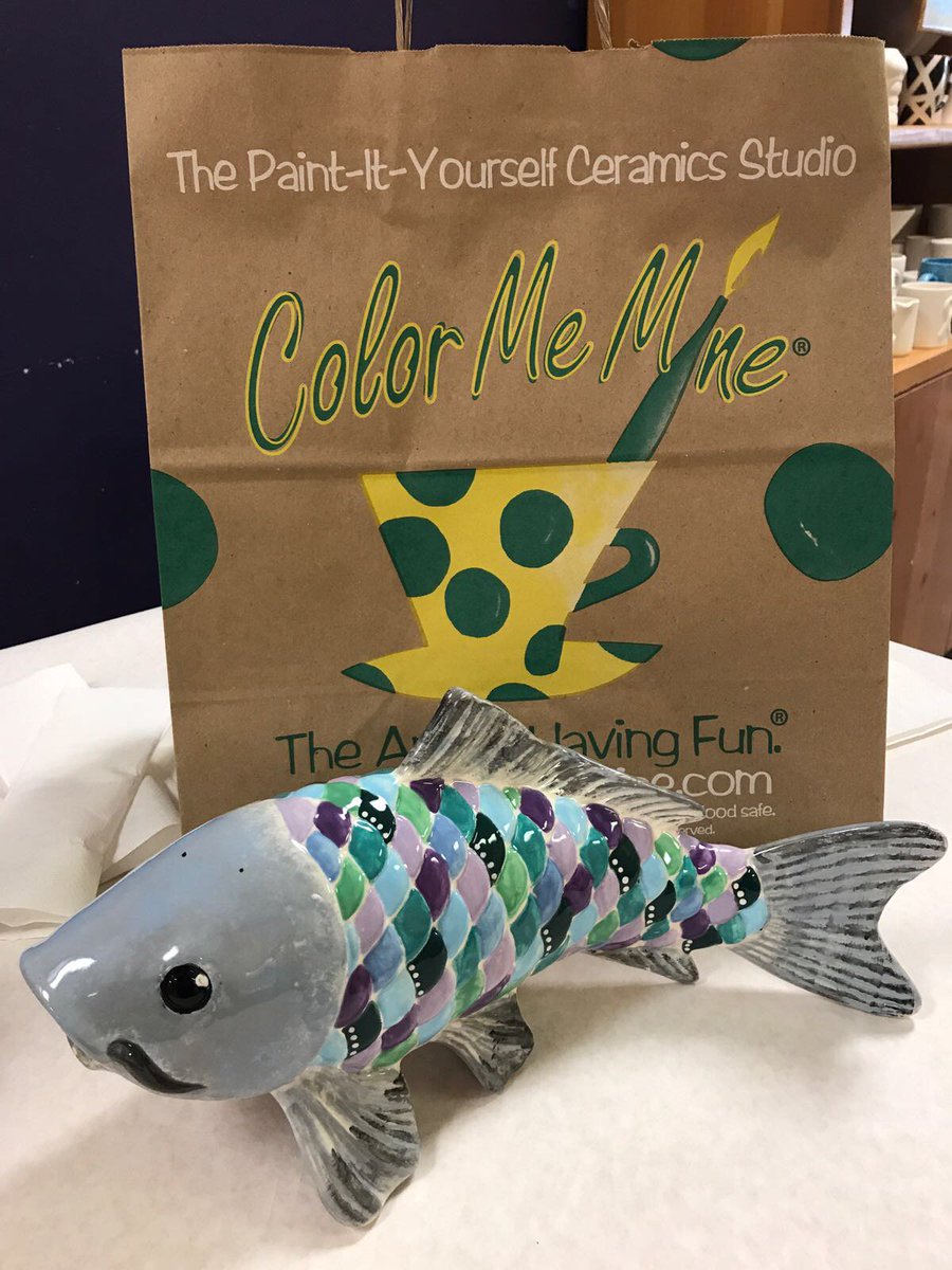 cmmdavie's tweet photo. Tuesdays are always Cyber at #cmmdavie check in on facebook and pay only half the studio fee #funplaydate #potterypainting #kidsplan https://t.co/z7gPQ5JW77