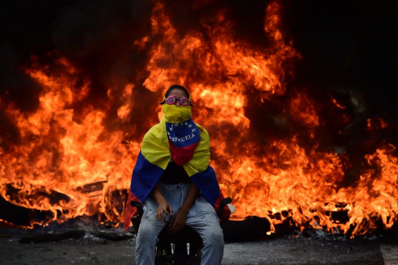 As #Venezuela implodes under #Socialism will the left finally come to terms with reality? ow.ly/MNXj30e3jgI #SocialismKills