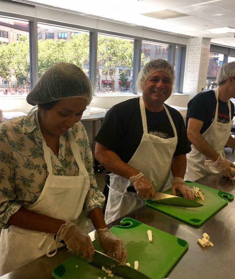 dreamhotelgroup's tweet photo. The Dream team DELIVERED @godslovenyc w/ allstars from @thechatwalny @DreamMidtown @dreamhotelgroup. No rutabaga was spared! #IDreamBecause https://t.co/M7zApCppKo
