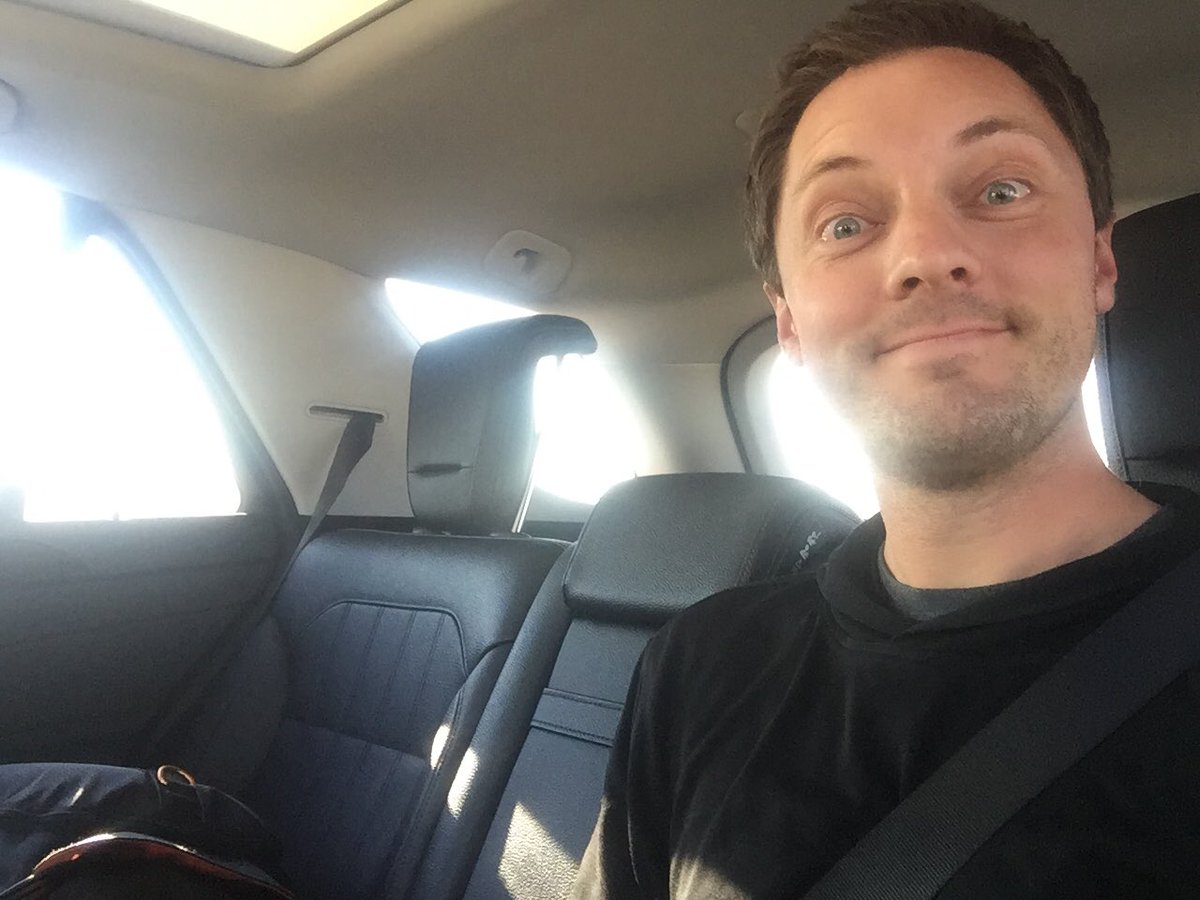 kevullman's tweet photo. Thanks again for the ride @united ! You made the last business trip of the season an easy one. See you on vacation! #gate2gate #tooeasy #1k https://t.co/yiBpmOfwNd