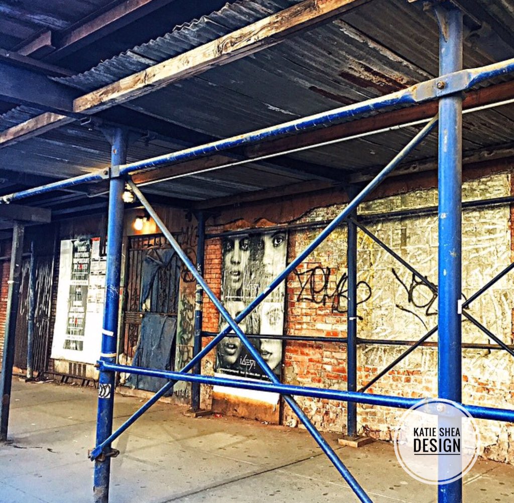 KatieSheaDesign's tweet image. I agree!  I 💕💕 #NYC #streetsrt #streetartchat instagram.com/p/0jX2JaLXpc/