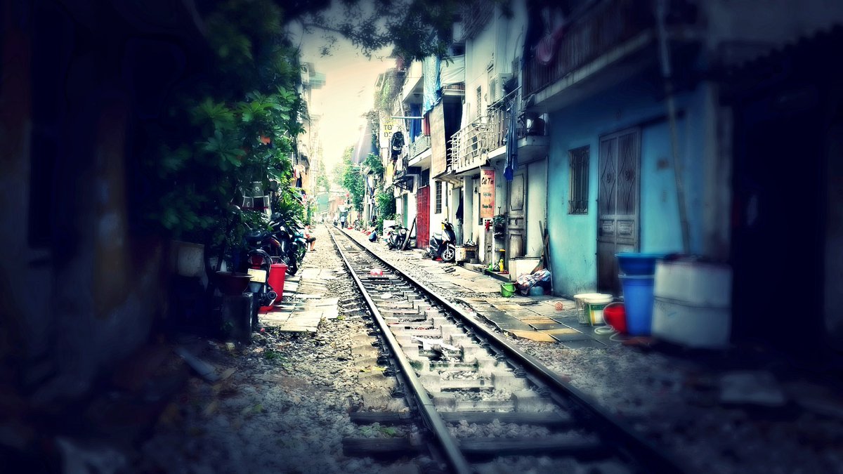 NguenducV's tweet photo. Hanoi in my eyes.#culturalstay,#hanoitravel,#hanoihomestay,#transhomevietnam,#streetfood https://t.co/yCIhjwF9Xb