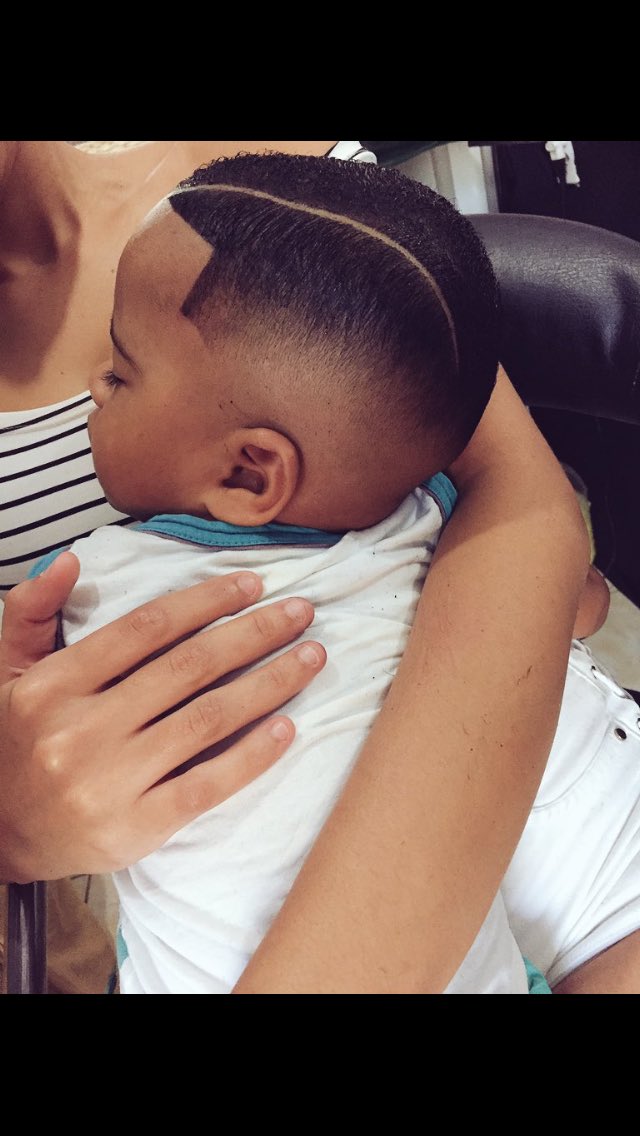 CortesDoJaca's tweet photo. Motivo de eu querer filho homem. ❤ 📏✂💈 https://t.co/CwrvqsfyoV