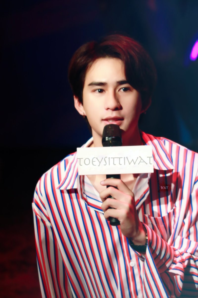 which_wayway's tweet photo. 有匪君子，如切如磋，如琢如磨
@ImerbSittiwat 
#toeysittiwat 
#MakeitrightSS2 https://t.co/pzuNwepHlG
