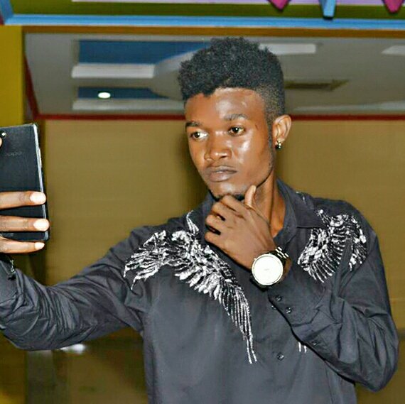 Cheinseven's tweet photo. #NewProfilePic https://t.co/15GTuVKQKe