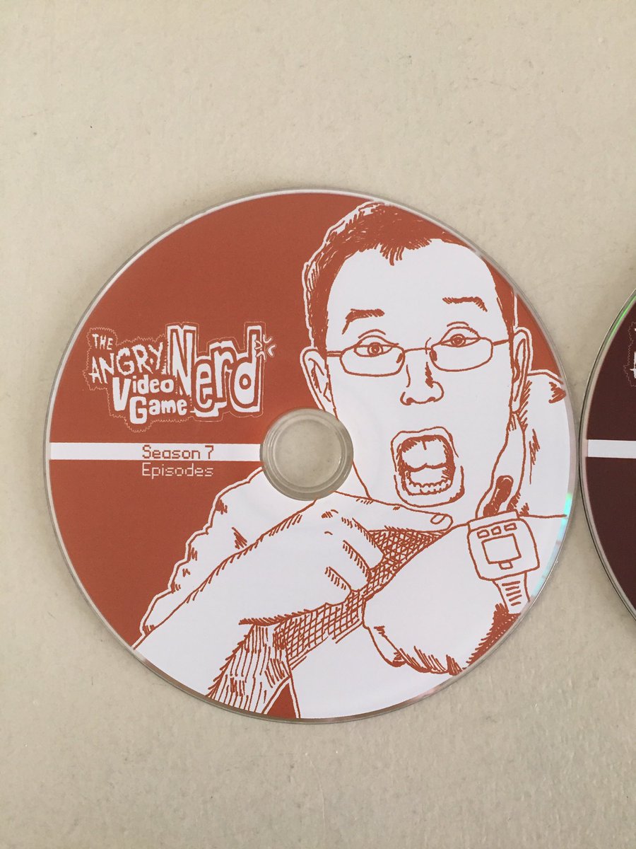 ken2158's tweet image. Angry Video Game Nerd Season 7 DVD
Disc 1 - Episodes
Disc 2 - Special Features
#AVGN #Screenwavemedia #Cinemassacre