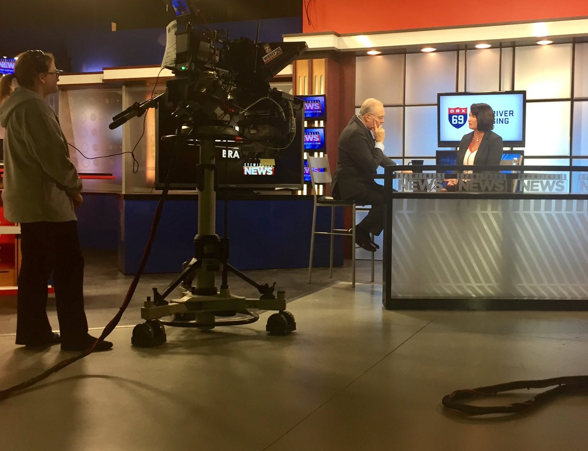 Behind the scenes with The Bridge Lady, <a href="/mindyapeterson/">Mindy Peterson</a>, talking about an I-69 Bridge <a href="/WEHTWTVWlocal/">Eyewitness News</a> <a href="/I69ORX/">I-69 Ohio River Xing</a>